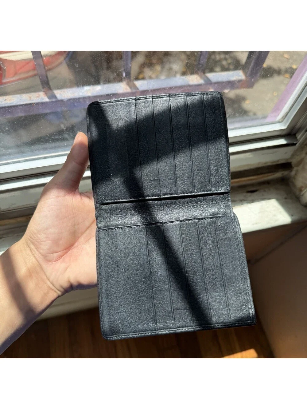 Piquadro Black Leather Slim Bifold Wallet Card Holder Men’s Minimalist Italy